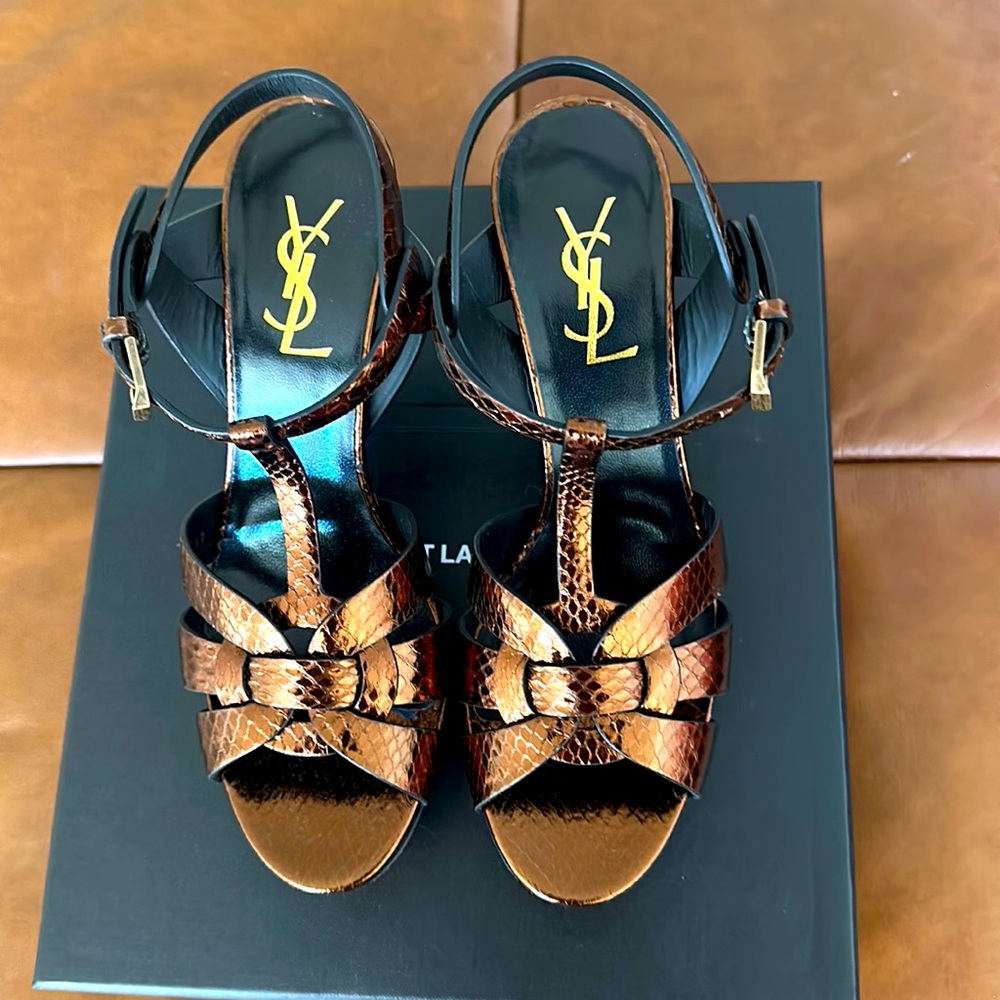 ❤️❤️YSL Saint Laurent Tribute Leather Sandals❤️❤️